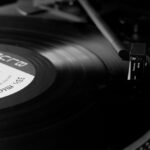 「Never Stop」— 昔好きだった曲が、今もなお心に響く理由