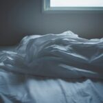泣きじゃくる自分で、目が覚めた夜